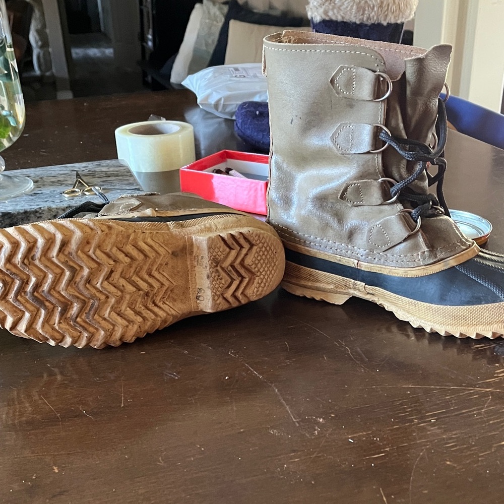 Sorel Women's Lace Up Boots - Brown and Black - Picture 7 of 13